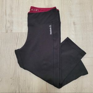 Reebok • Black Fitted Capri Speedwick Leggings